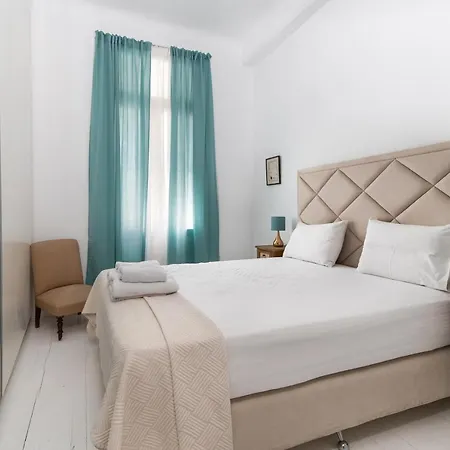 Apollonas Luxurious Athens
