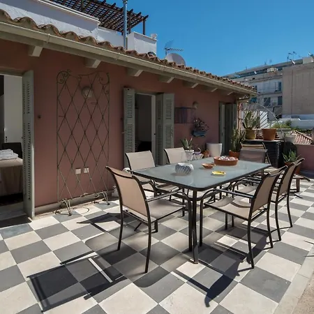 Apartment Apollonas Luxurious *