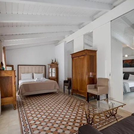 Apollonas Luxurious Apartment Athens