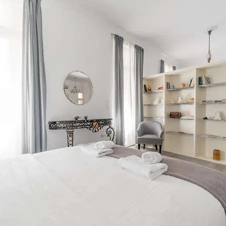 Apollonas Luxurious Apartment Athens