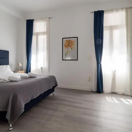 Apollonas Luxurious * Aten